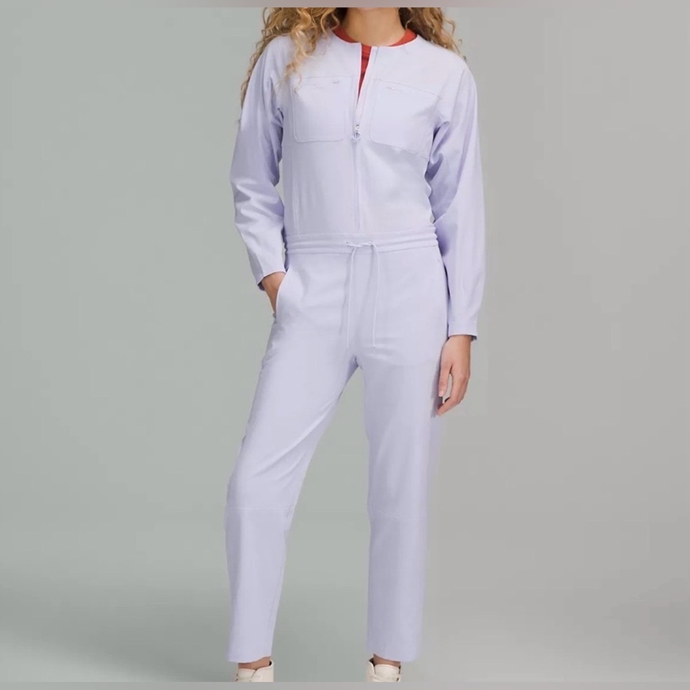Lululemon Athletica wovenair zippered Jumpsuit 6 light blue PSLB